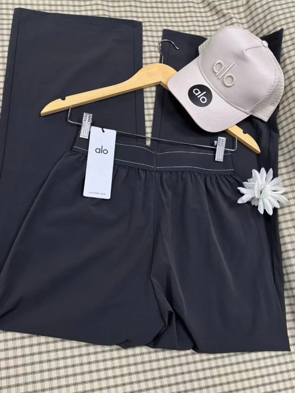 📸Alo Yoga Suit Up Trouser Dark Grey🔥(Regular)30-inch Inner Seam
